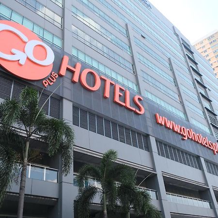 Go Hotels Plus Мандалуйонг Экстерьер фото